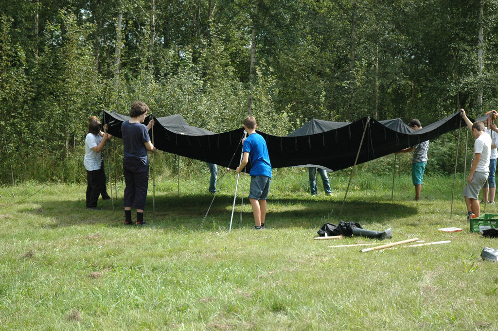 Zelte aufbauen
